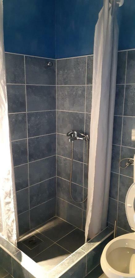 Cvjetni Apartmani Cetinje Luaran gambar