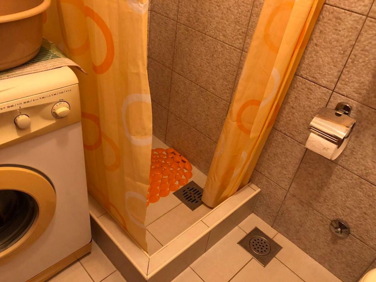 Cvjetni Apartmani Cetinje Luaran gambar